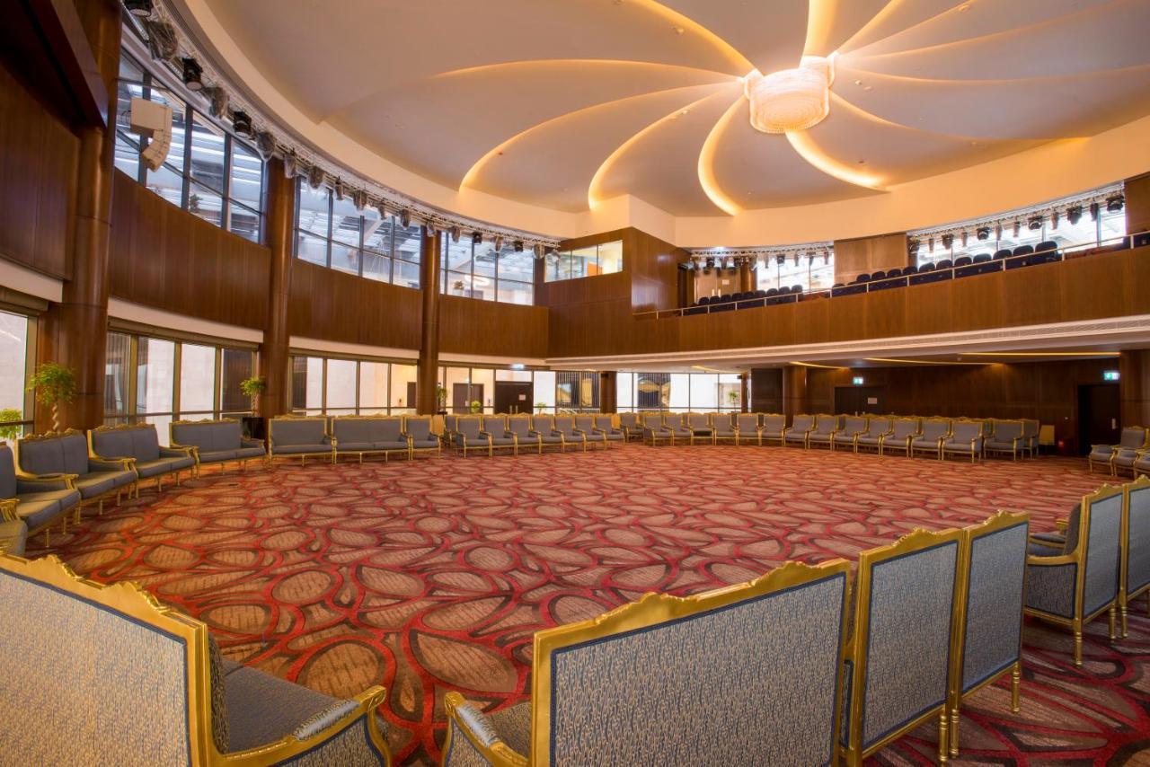 Crowne Plaza Riyadh - Rdc Hotel & Convention By Ihg Exteriör bild The Grand Ballroom