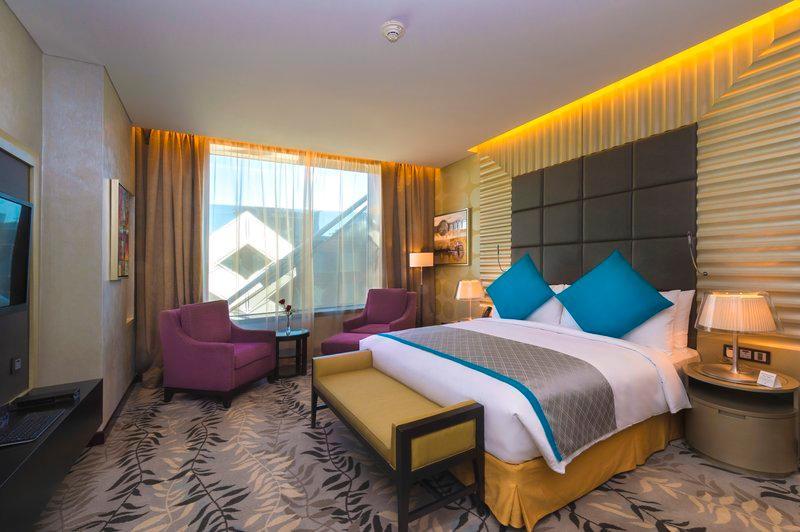 Crowne Plaza Riyadh - Rdc Hotel & Convention By Ihg Exteriör bild Deluxe Room