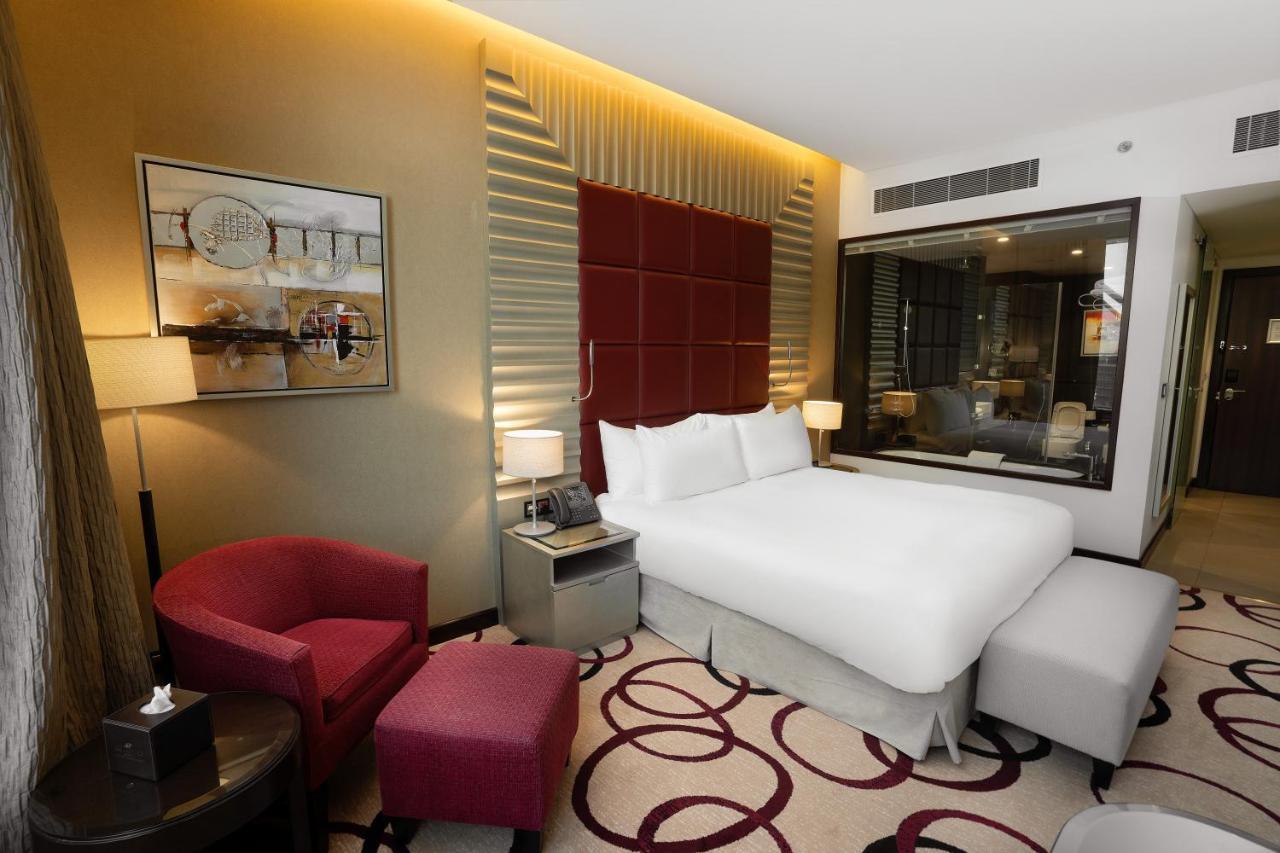 Crowne Plaza Riyadh - Rdc Hotel & Convention By Ihg Exteriör bild Deluxe room