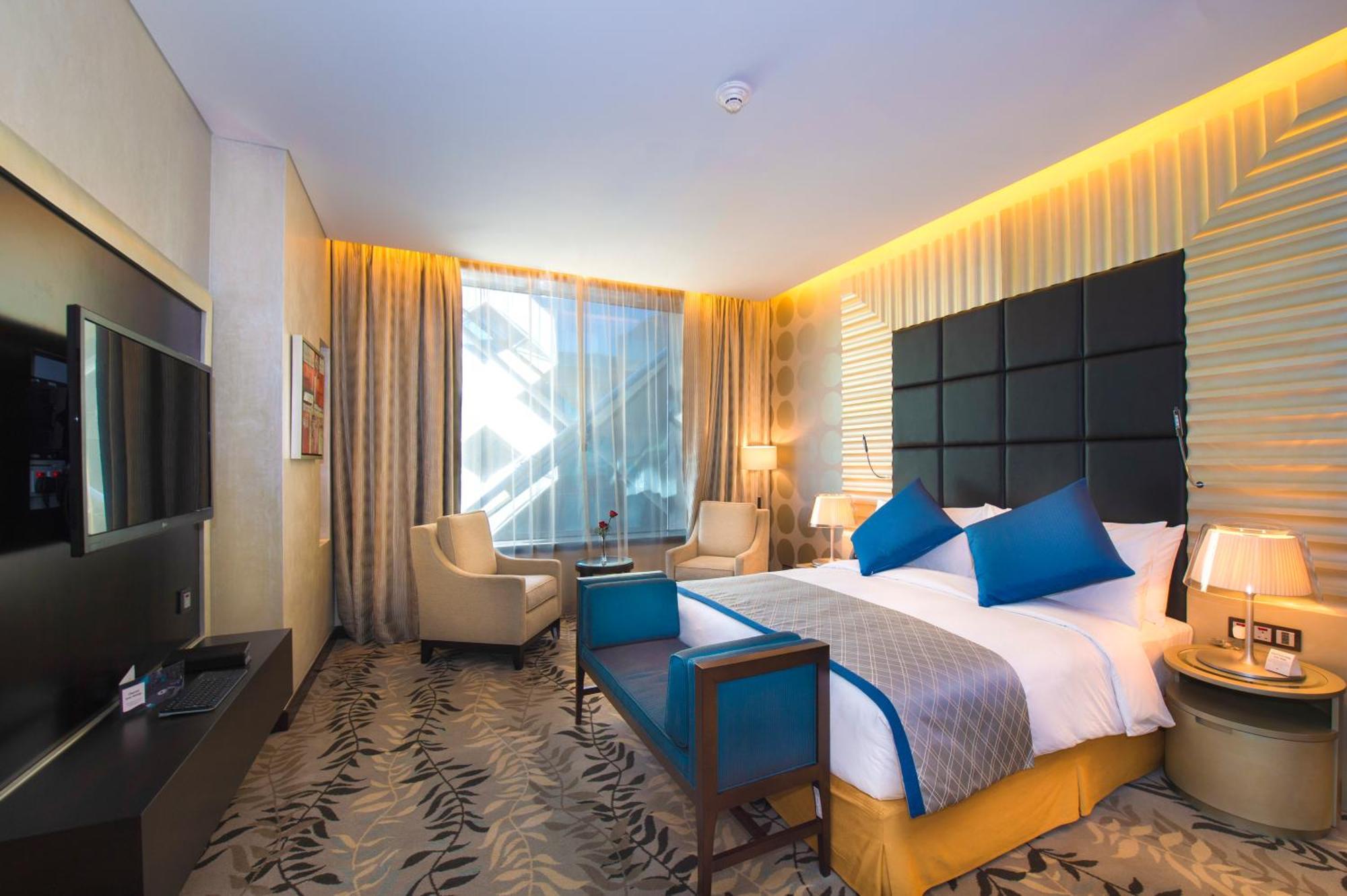 Crowne Plaza Riyadh - Rdc Hotel & Convention By Ihg Exteriör bild Deluxe room